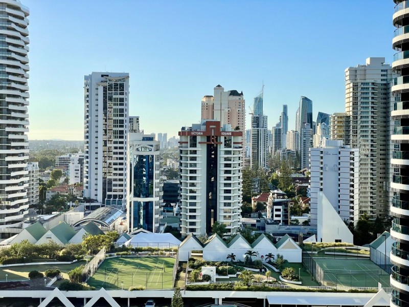 44/14 Elizabeth Avenue, Broadbeach QLD 4218