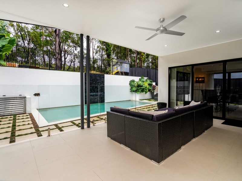 17 Greenview Place, Reedy Creek QLD 4227