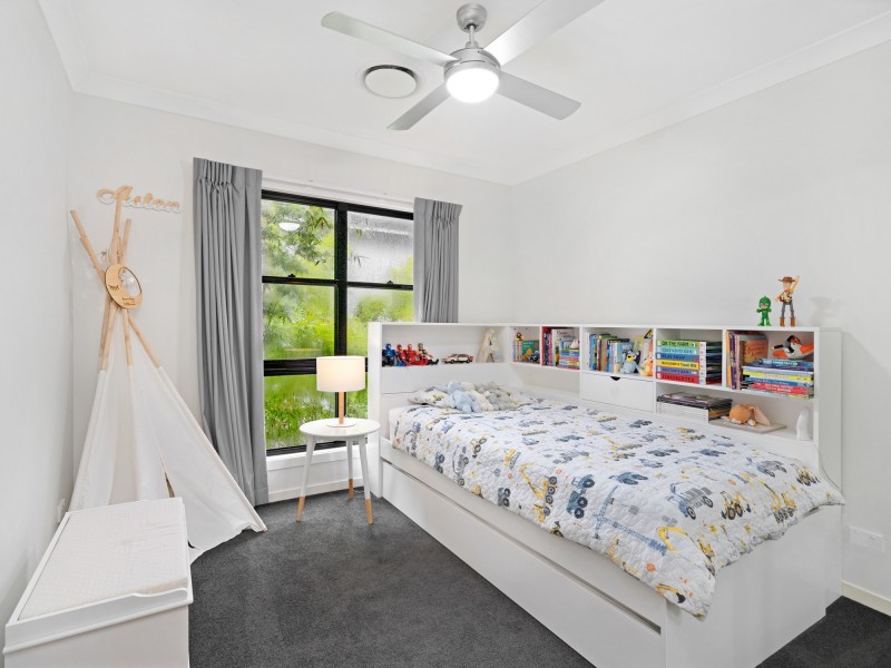 17 Greenview Place, Reedy Creek QLD 4227