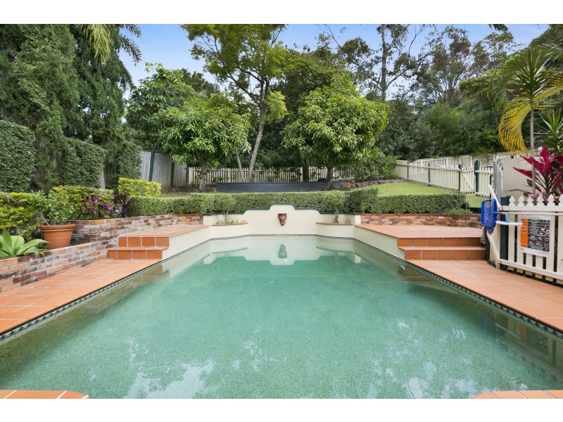 14 Plantation Road, Burleigh Heads QLD 4220