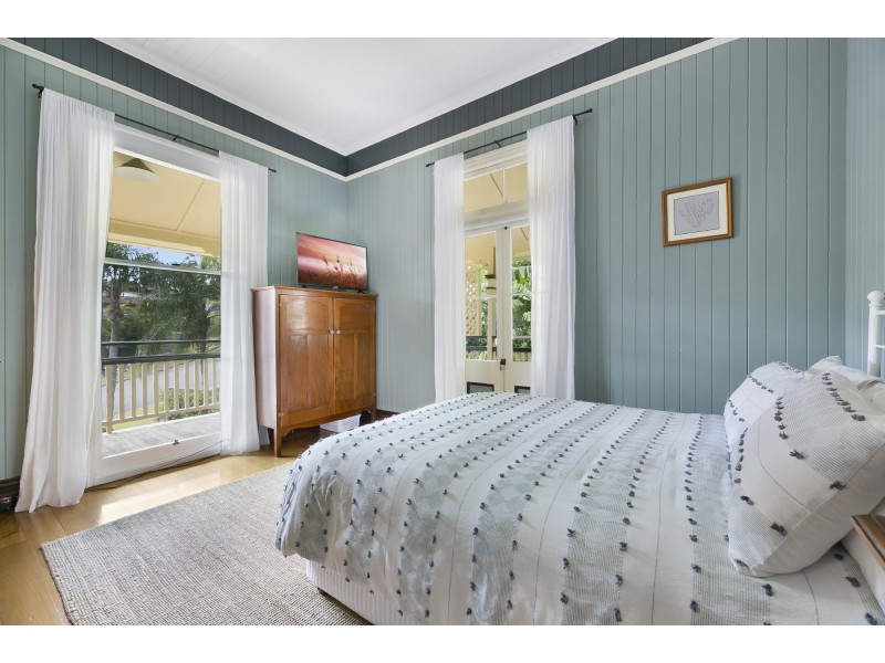 14 Plantation Road, Burleigh Heads QLD 4220