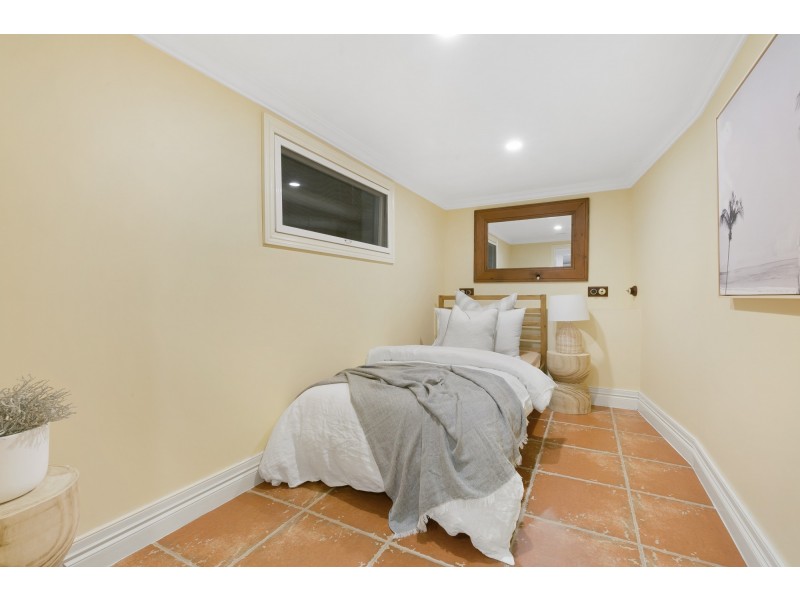 14 Plantation Road, Burleigh Heads QLD 4220