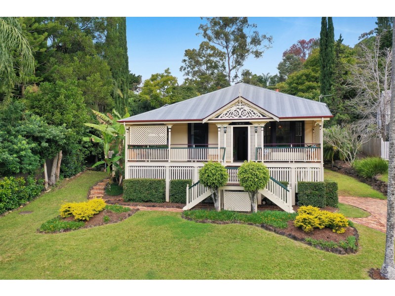 14 Plantation Road, Burleigh Heads QLD 4220