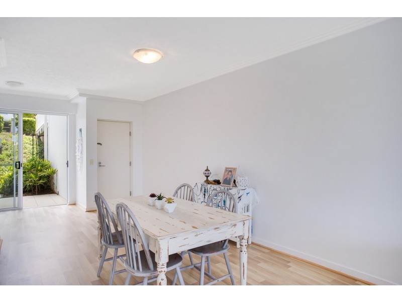 51/98 University Drive, Varsity Lakes QLD 4227