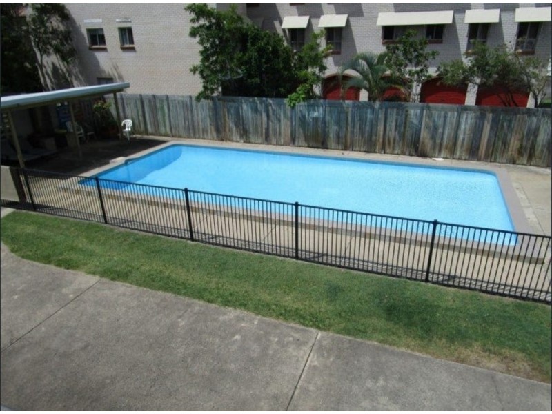 2/21 William Street, Mermaid Beach QLD 4218