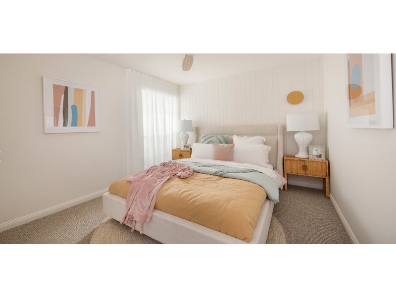 24 Driver Court, Mermaid Waters QLD 4218