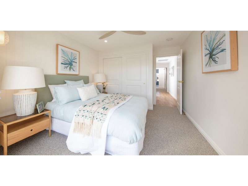 24 Driver Court, Mermaid Waters QLD 4218