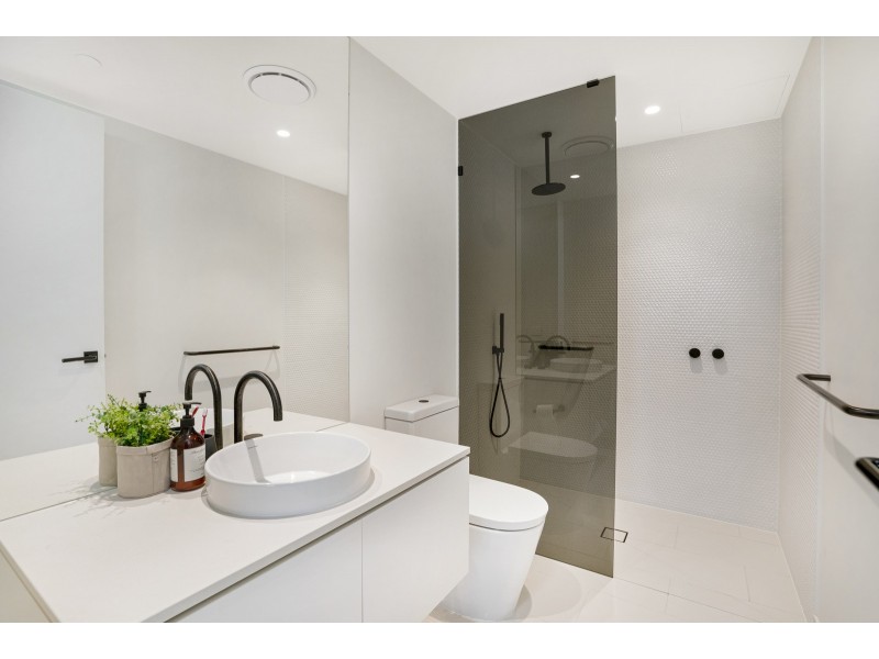 2605/1328 Gold Coast Highway, Palm Beach QLD 4221