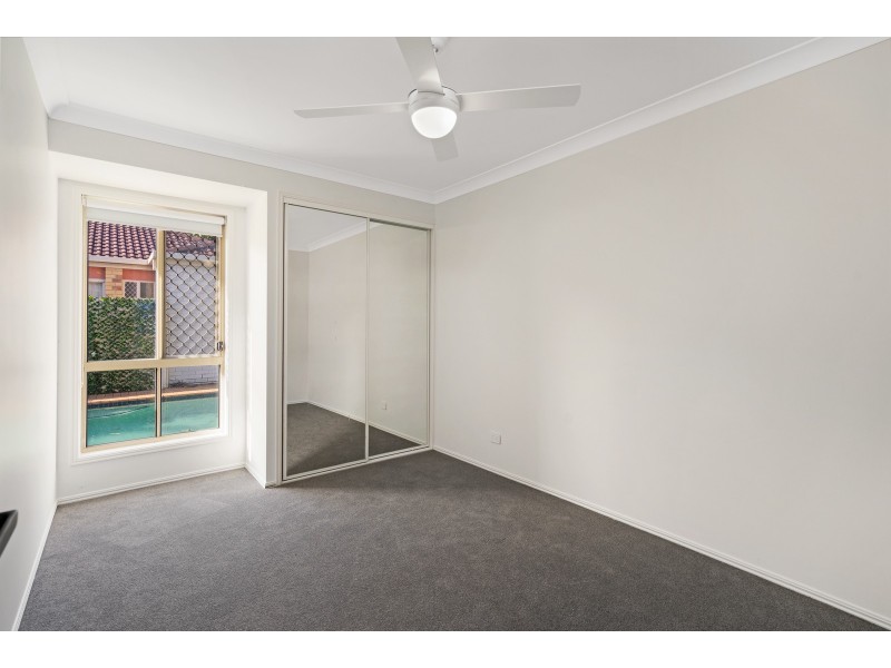 34 Massachusetts Court, Varsity Lakes QLD 4227