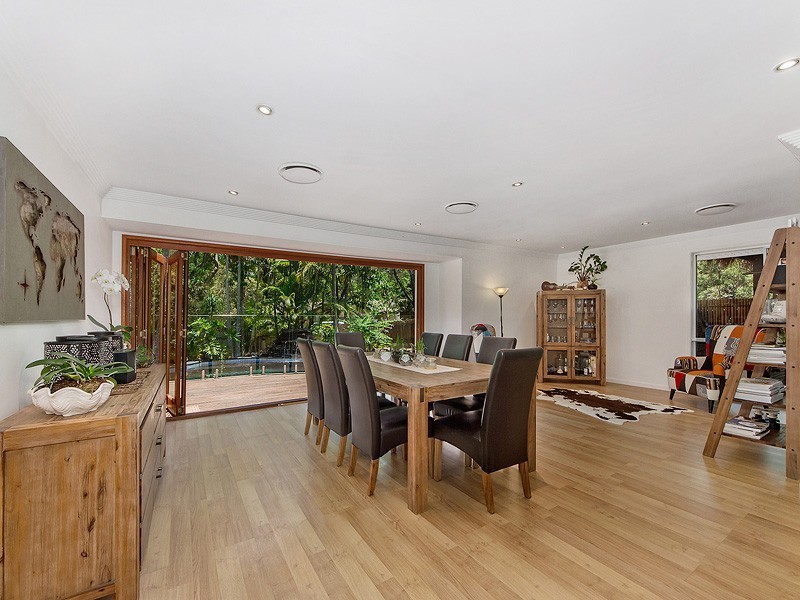 16 Springvale Street, Robina QLD 4226