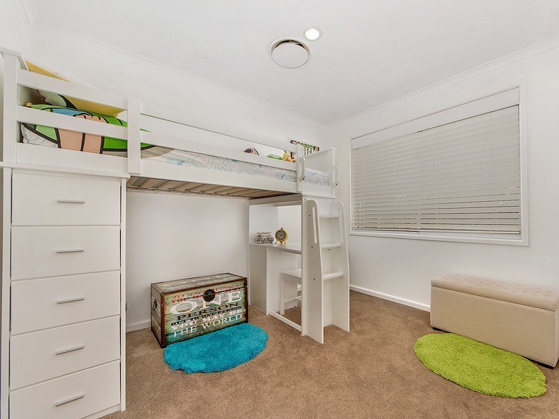 16 Springvale Street, Robina QLD 4226