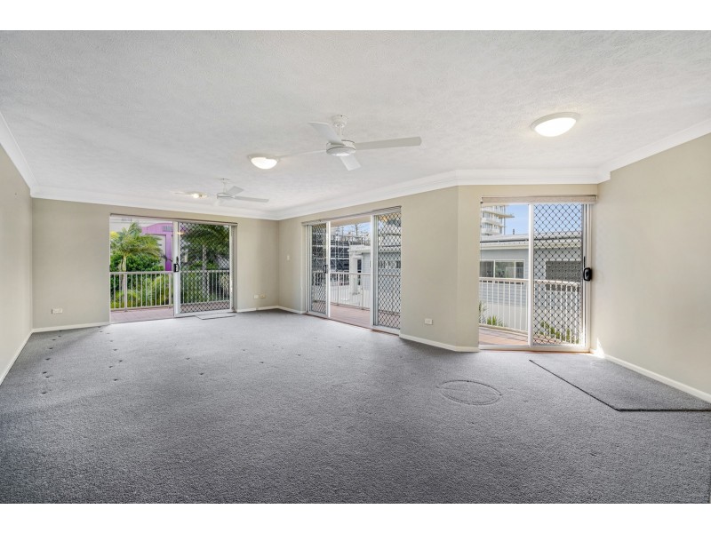 3/24-26 Peerless Avenue, Mermaid Beach QLD 4218