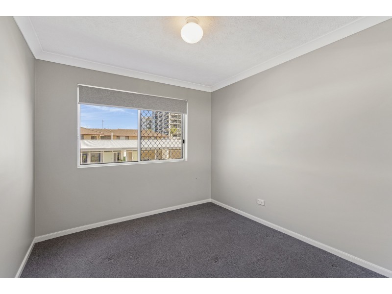 3/24-26 Peerless Avenue, Mermaid Beach QLD 4218