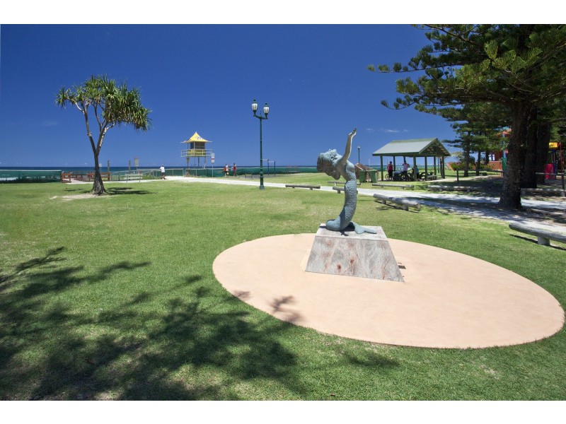 3/24-26 Peerless Avenue, Mermaid Beach QLD 4218