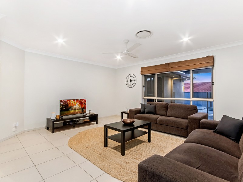 16 Hewson Court, Mudgeeraba QLD 4213