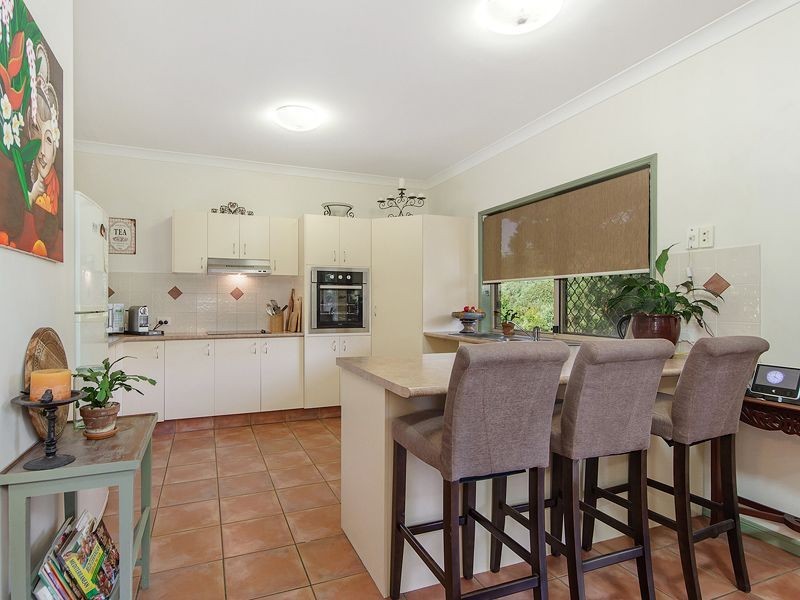 92 Waters Road, Bonogin QLD 4213