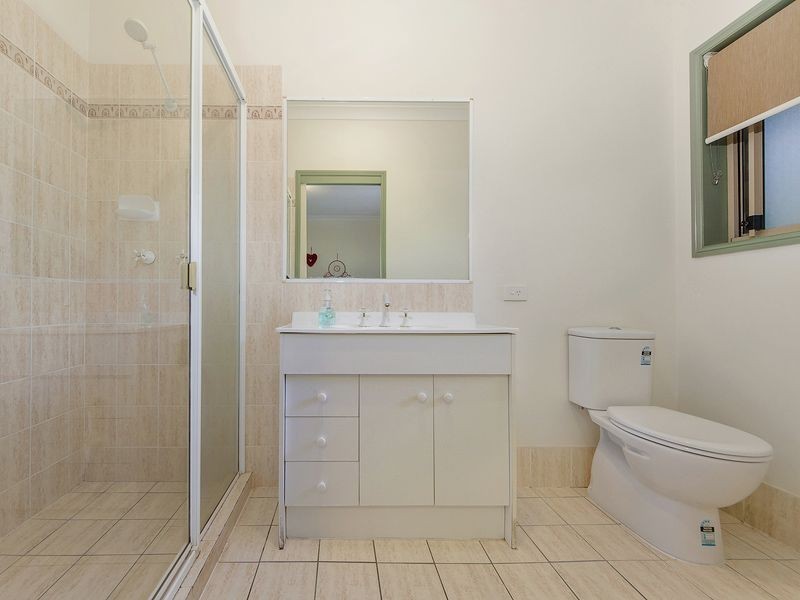 92 Waters Road, Bonogin QLD 4213