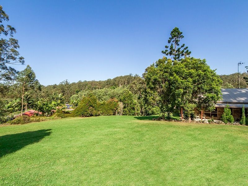 92 Waters Road, Bonogin QLD 4213