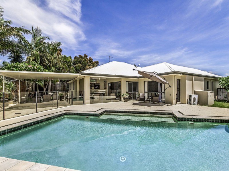 25 Cordata Court, Robina QLD 4226