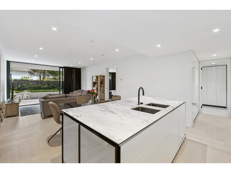 1107/1328 Gold Coast Highway, Palm Beach QLD 4221