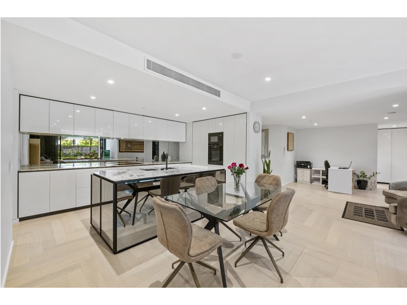 1107/1328 Gold Coast Highway, Palm Beach QLD 4221