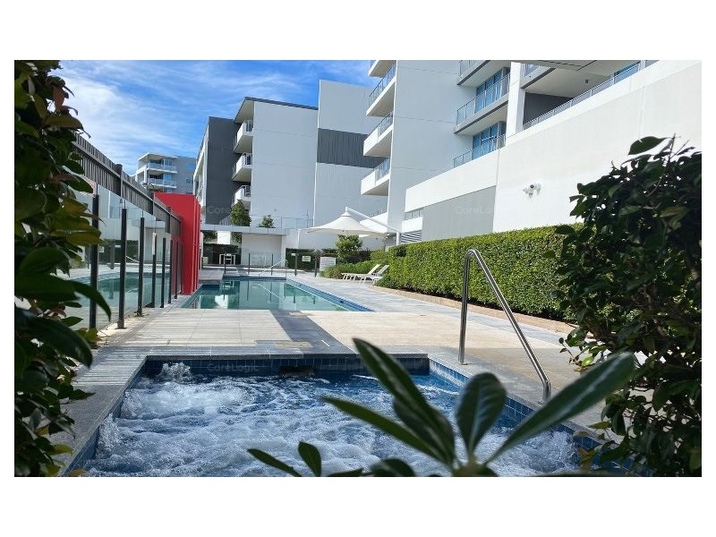 109/11 Compass Drive, Biggera Waters QLD 4216