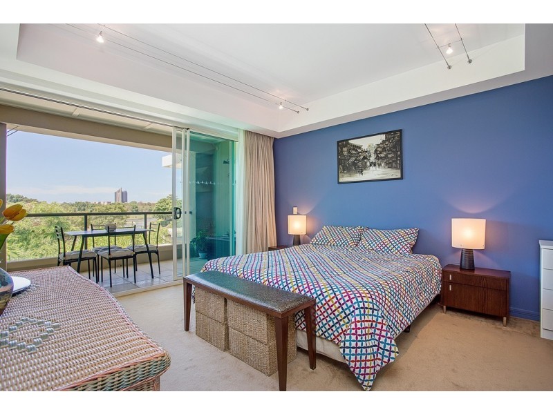 14/600 Glades Drive, Robina QLD 4226