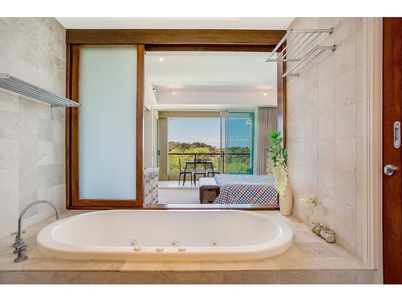 14/600 Glades Drive, Robina QLD 4226