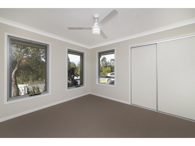 9 Banks Drive, Ormeau QLD 4208