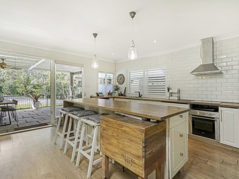 21 Rouse Street, Worongary QLD 4213