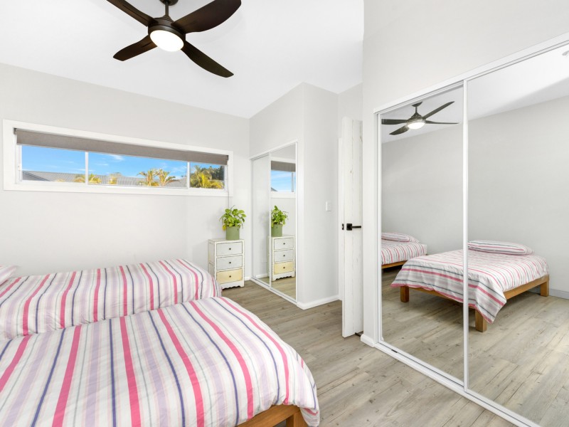 134 Bruce Small Drive, South Stradbroke QLD 4216