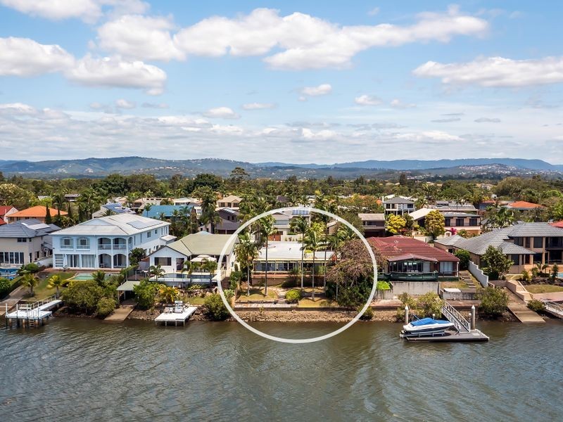 10 Witt Avenue, Carrara QLD 4211