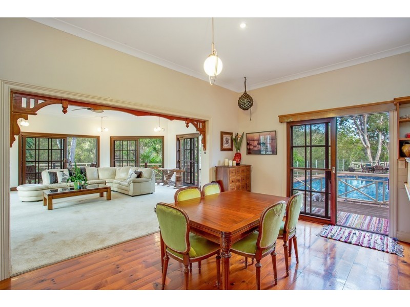 8 Heather Street, Tallebudgera QLD 4228