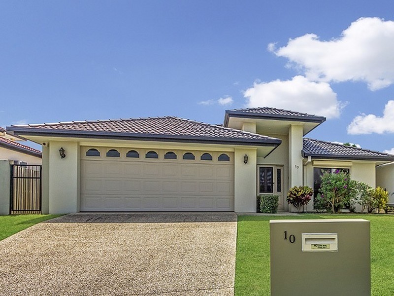10 Robinia Court, Robina QLD 4226