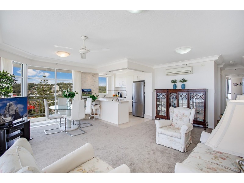 8C/3 Second Avenue, Burleigh Heads QLD 4220