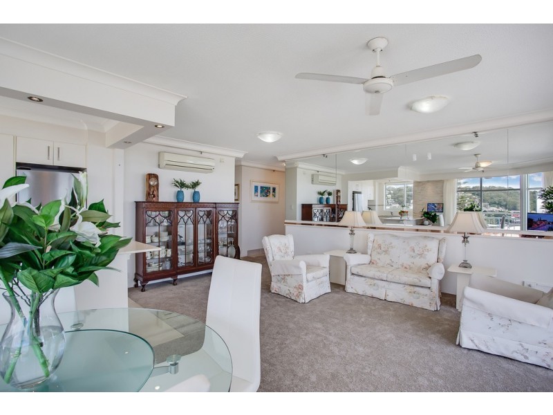 8C/3 Second Avenue, Burleigh Heads QLD 4220