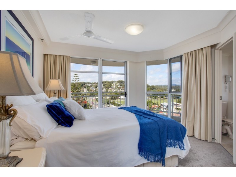 8C/3 Second Avenue, Burleigh Heads QLD 4220