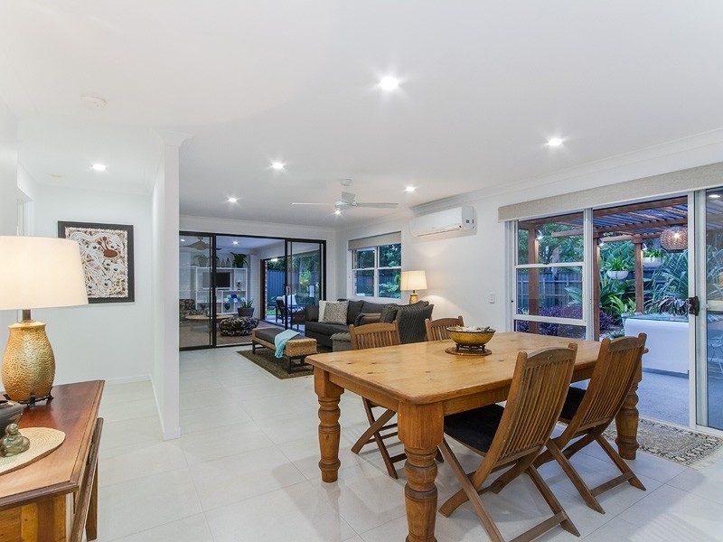 8 Kirribilli Court, Robina QLD 4226