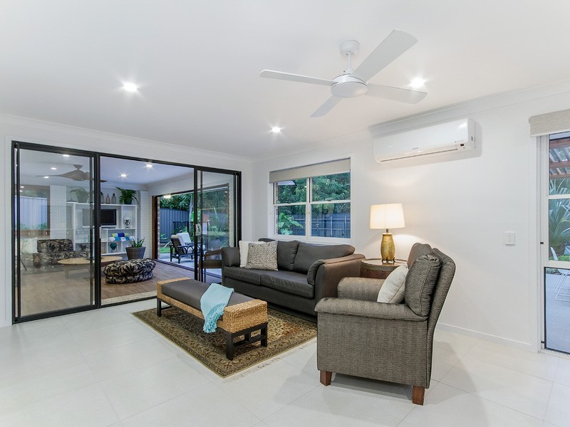 8 Kirribilli Court, Robina QLD 4226