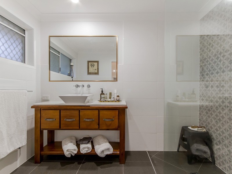 8 Kirribilli Court, Robina QLD 4226