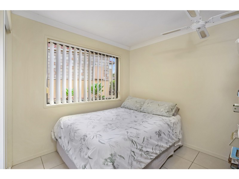 4/24 Amsonia Court, Arundel QLD 4214