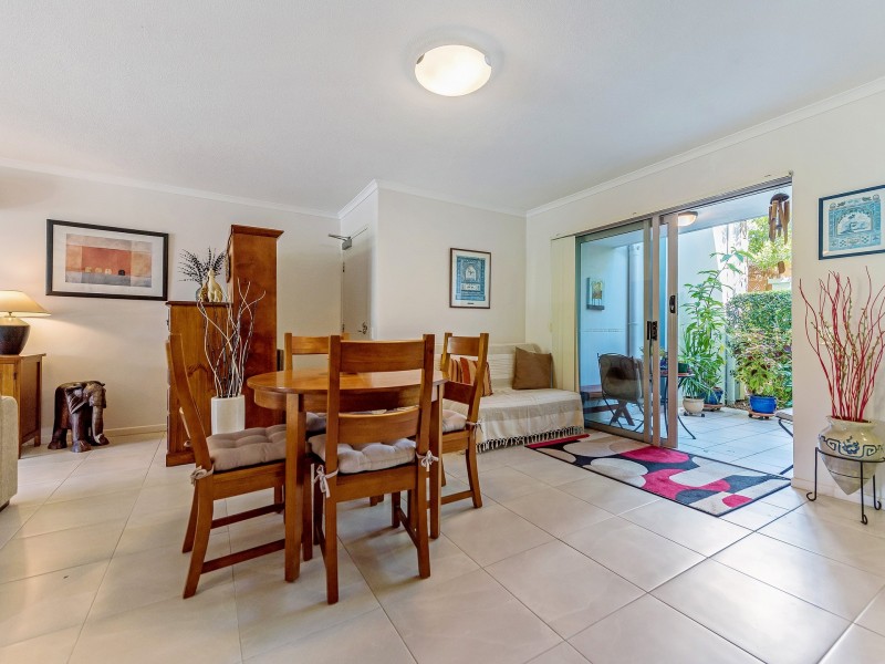 19/1 Riverwalk Avenue, Robina QLD 4226