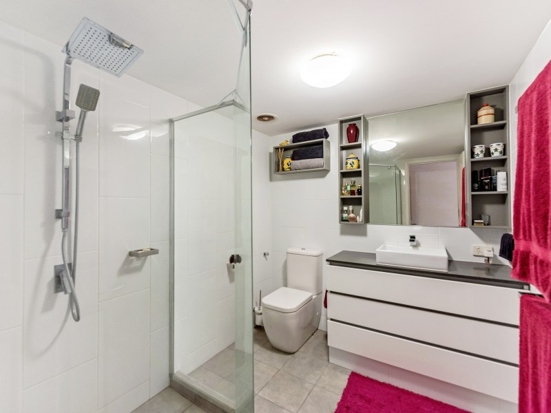 19/1 Riverwalk Avenue, Robina QLD 4226