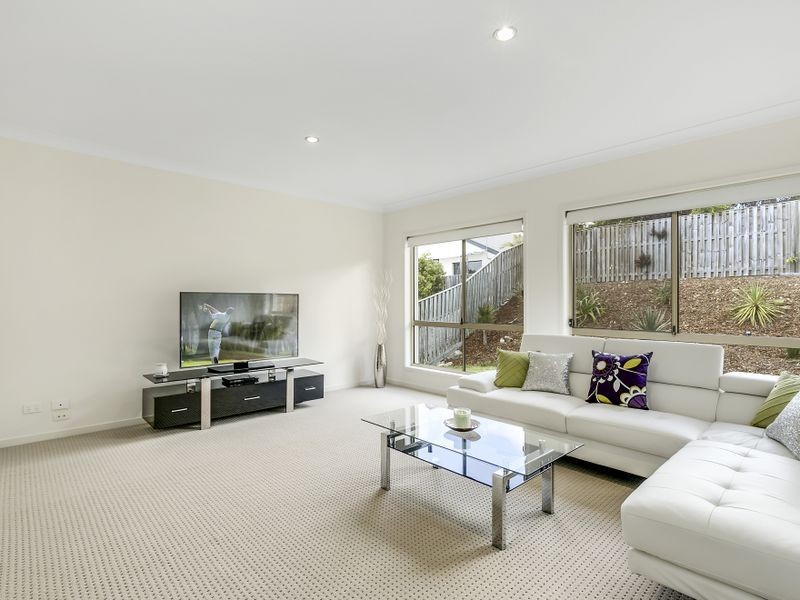 7 Peregrine Street, Reedy Creek QLD 4227