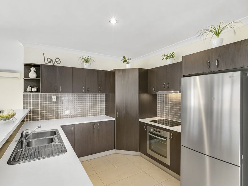 7 Peregrine Street, Reedy Creek QLD 4227