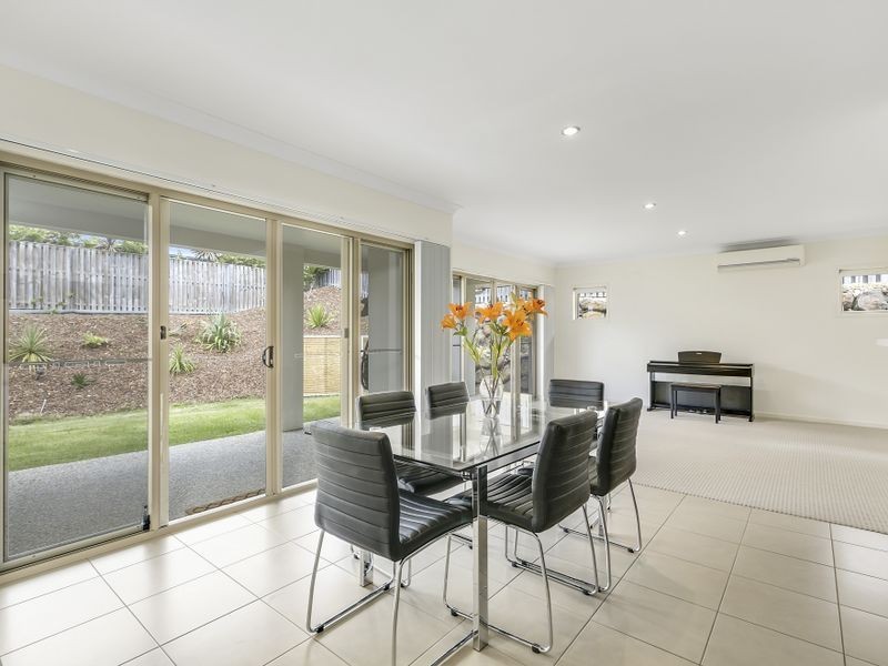 7 Peregrine Street, Reedy Creek QLD 4227