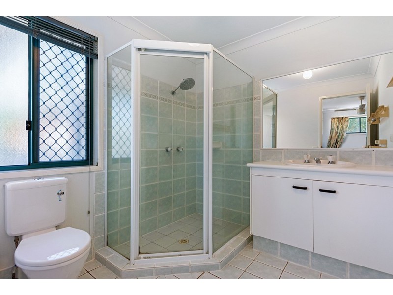 15 Langport Parade, Mudgeeraba QLD 4213