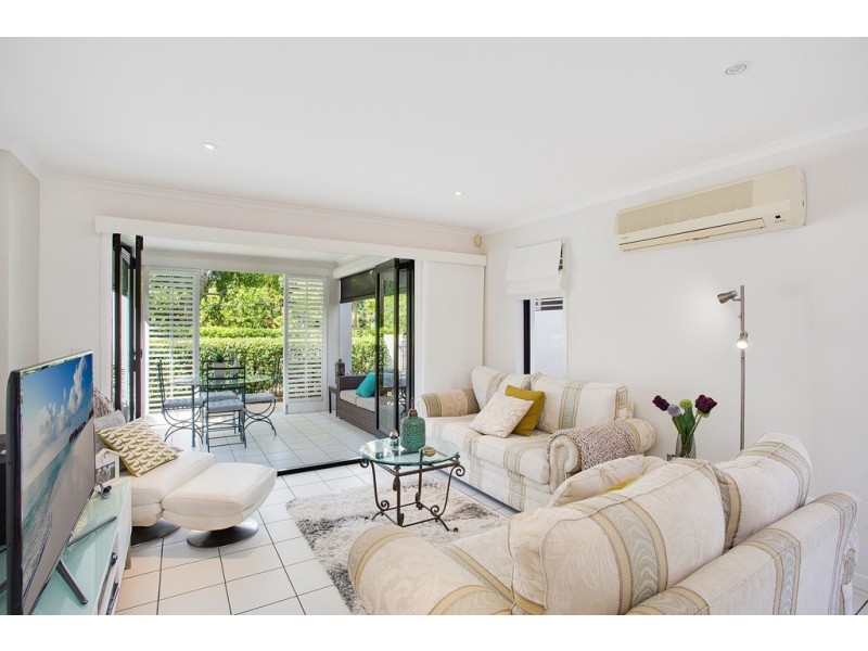 73 Riverwalk Avenue, Robina QLD 4226