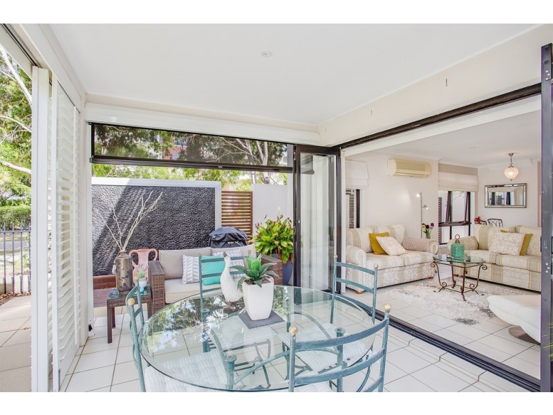 73 Riverwalk Avenue, Robina QLD 4226