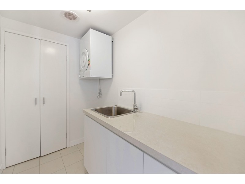 17/9 Moores Crescent, Varsity Lakes QLD 4227